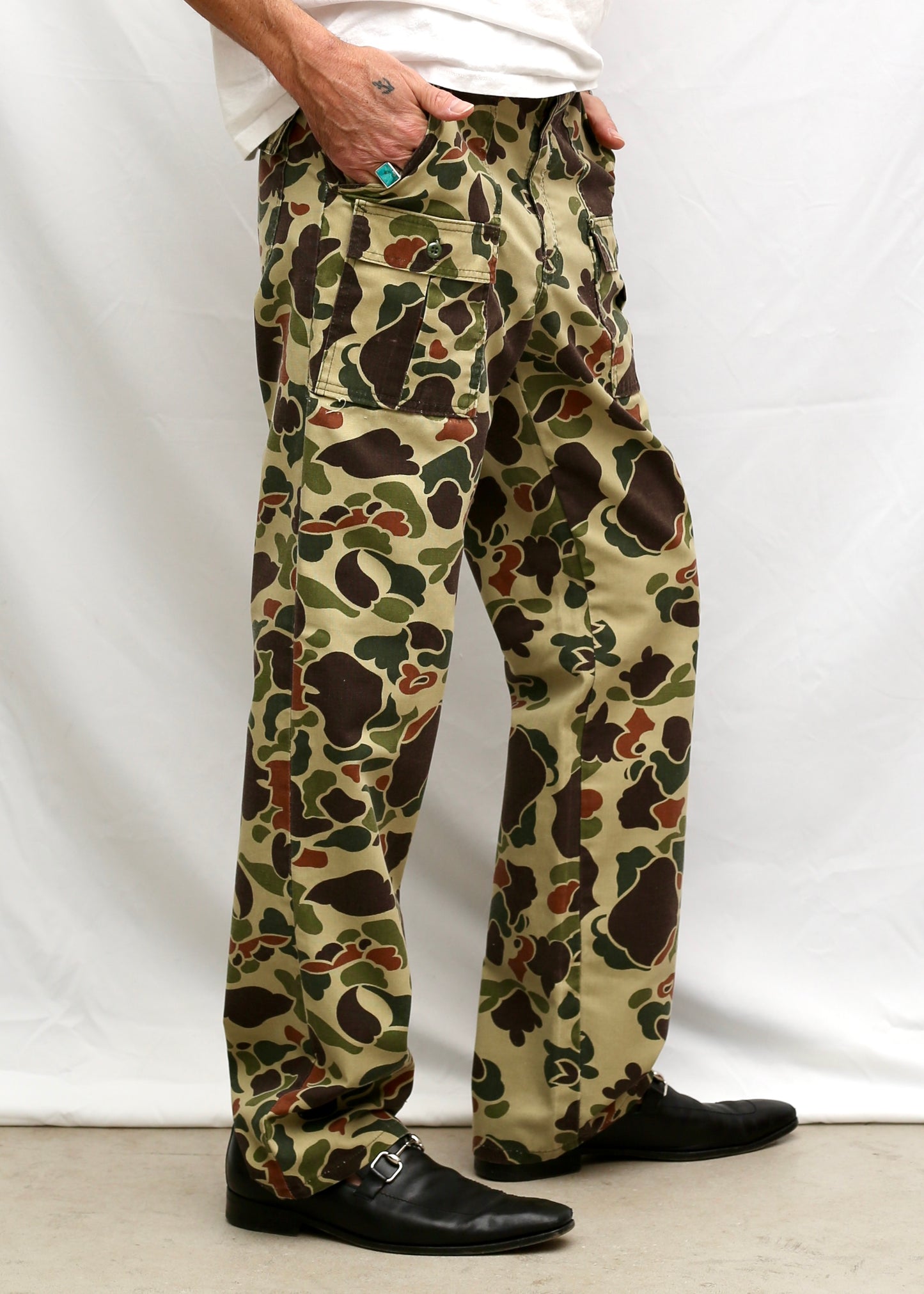 Walls Frog Camo Cargo Pants