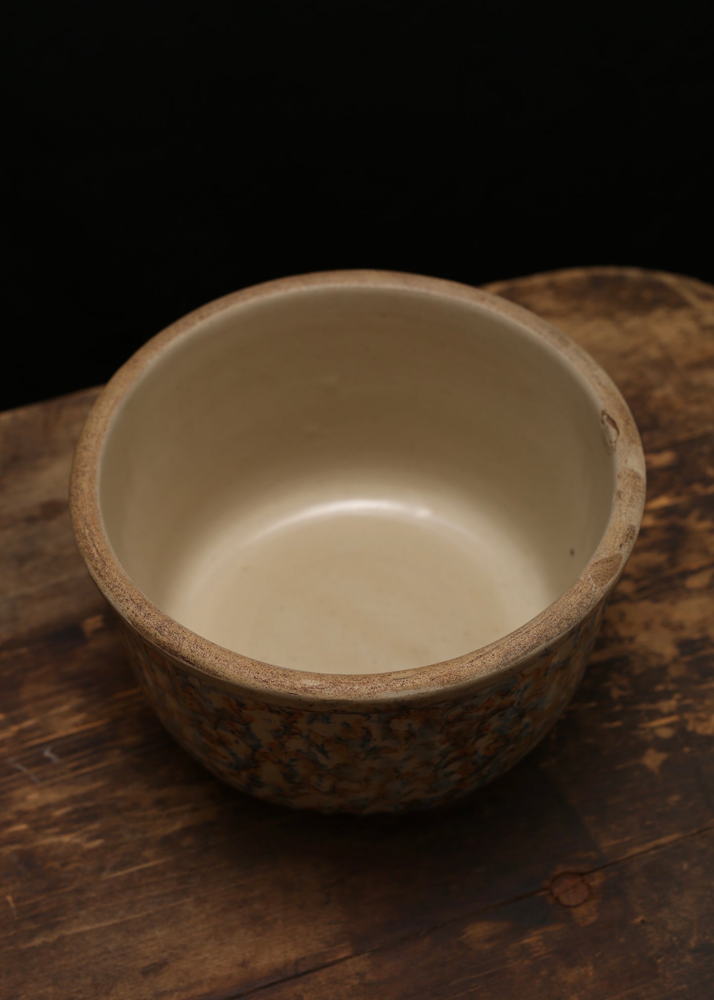 Red Wing Sponge Ware Pottery Bowl